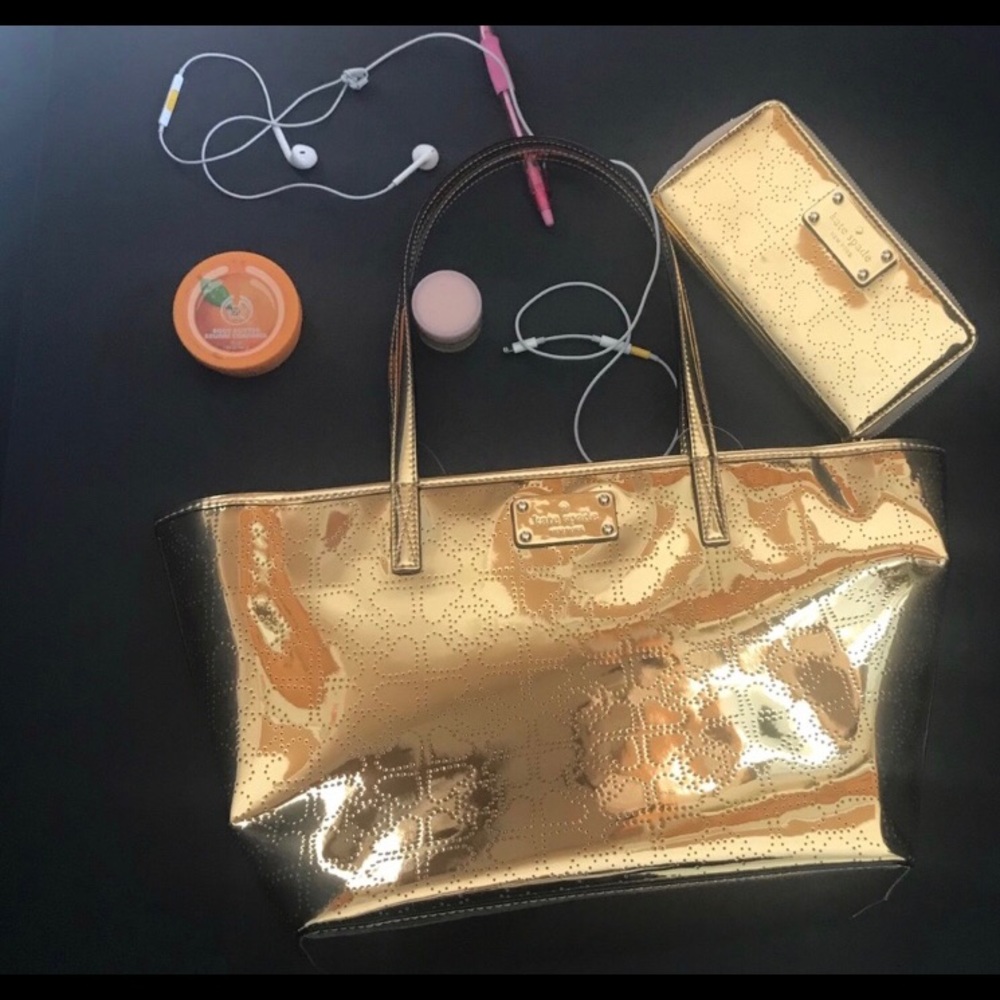 NWT Kate Spade Gold Metro Wallet and Tote